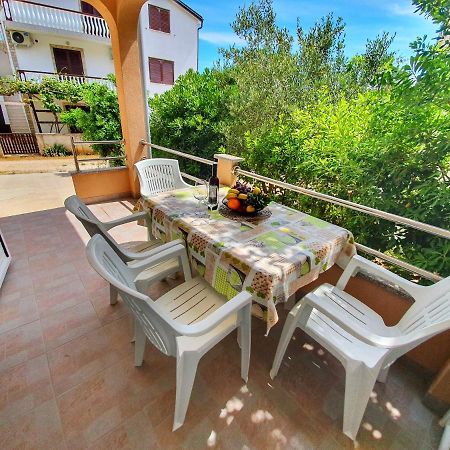 Apartmani Steli Vir Exteriér fotografie