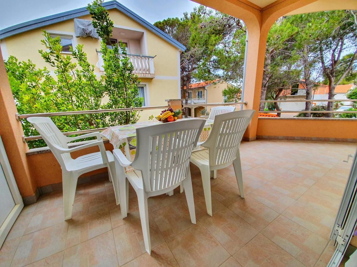 Apartmani Steli Vir Exteriér fotografie